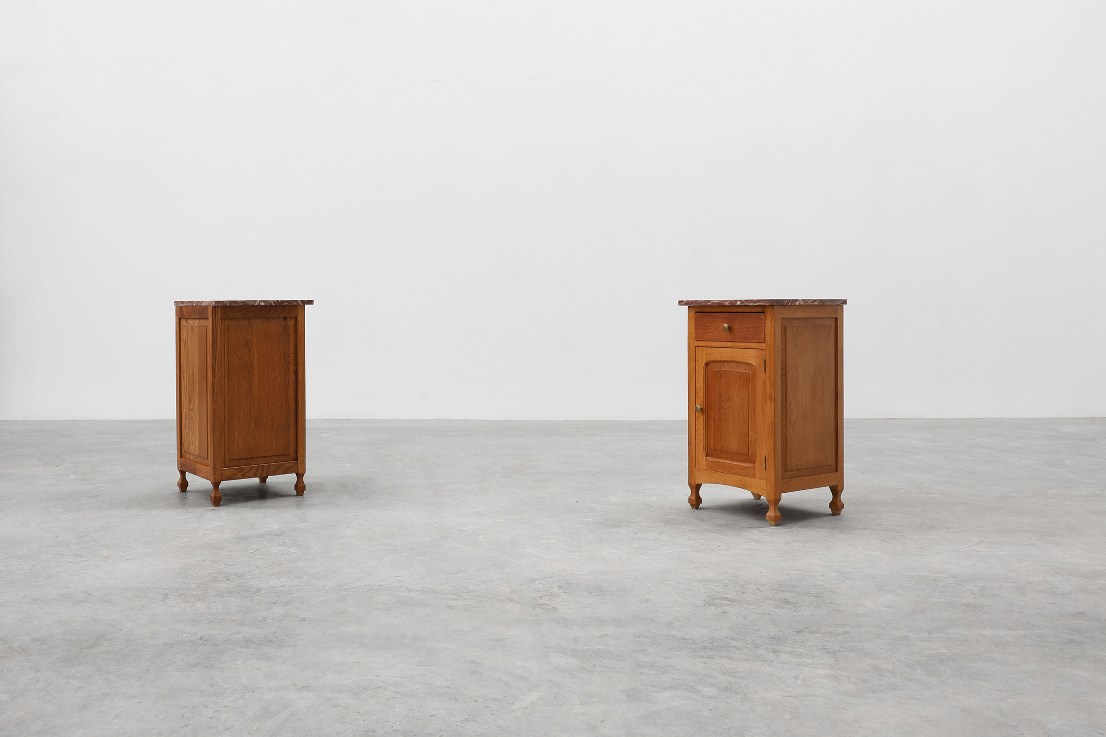 Pair of French Art Deco Nightstands in oak with marble tops, 1930s thumbnail
